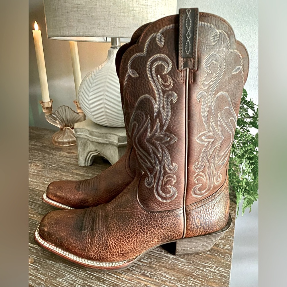 Ariat Women's Legend Leather Western Cowboy Boots - Size 9B - Picture 3 of 11